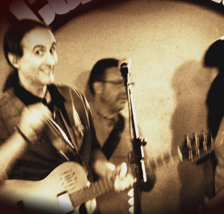 LeGatos - Música pop-rock en español - Alvan Brito, Miguel Ángel Domínguez, Azu Sanfe (ContraClub)