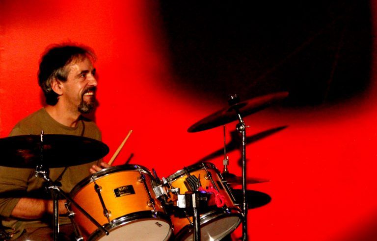 LeGatos - Música pop-rock en español - Jorge Solís (ContraClub)