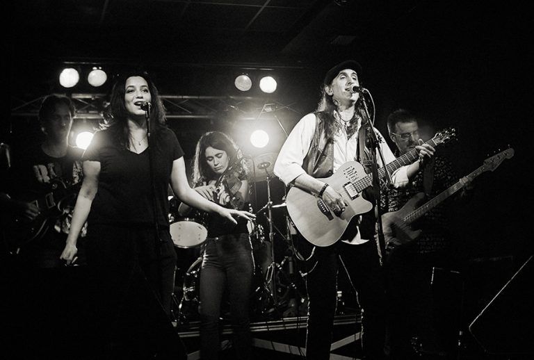 LeGatos - Música pop-rock en español - Pablo Chávarri, Fabiola Vargas, Esther Muñoz, Alvan Brito y Miguel Ángel Domínguez (Café La Palma)